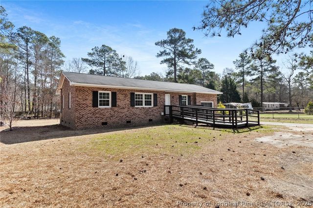402 Gainey Road, Raeford, NC 28376