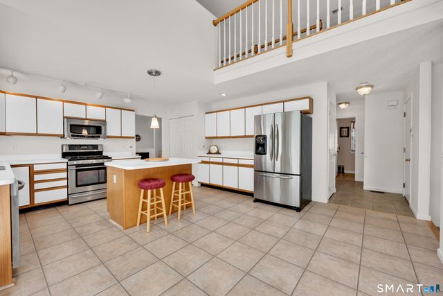 62 Greenview Terrace, Middletown, CT 06457