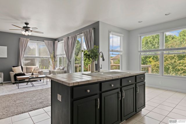 18812 Jackson Street, Elkhorn, NE 68022