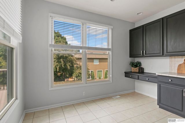 18812 Jackson Street, Elkhorn, NE 68022