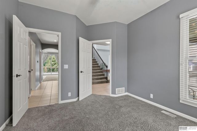 18812 Jackson Street, Elkhorn, NE 68022