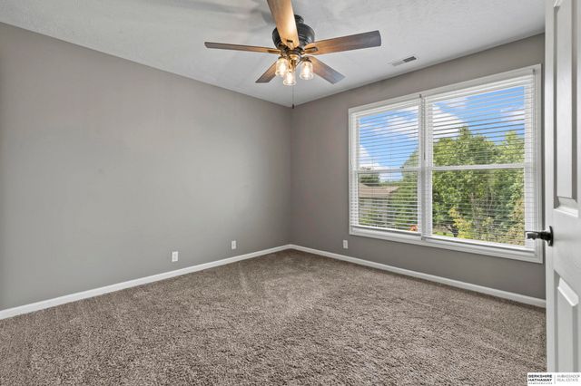 18812 Jackson Street, Elkhorn, NE 68022