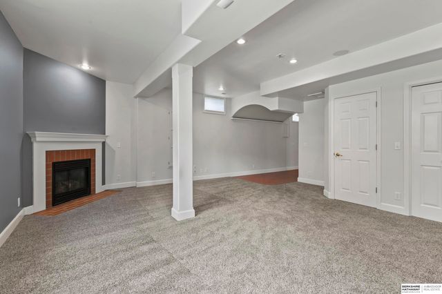 18812 Jackson Street, Elkhorn, NE 68022