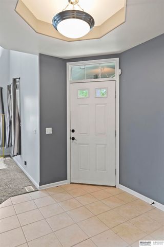 18812 Jackson Street, Elkhorn, NE 68022
