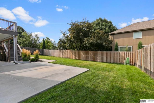 18812 Jackson Street, Elkhorn, NE 68022