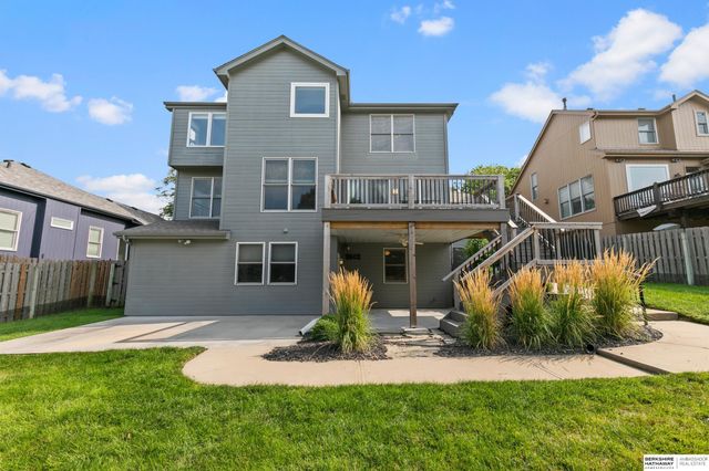 18812 Jackson Street, Elkhorn, NE 68022