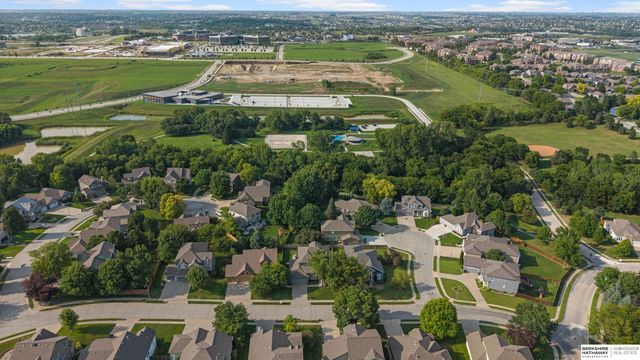 18812 Jackson Street, Elkhorn, NE 68022