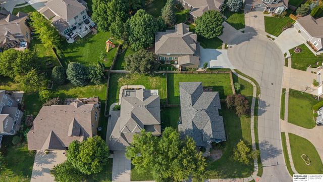 18812 Jackson Street, Elkhorn, NE 68022