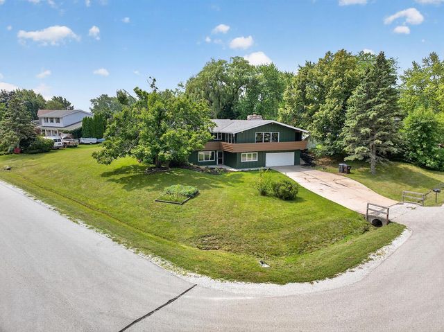 1408 94th AVENUE, Kenosha, WI 53144