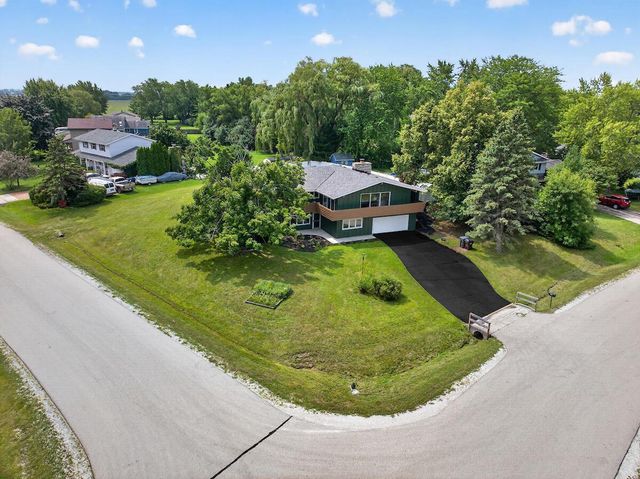 1408 94th AVENUE, Kenosha, WI 53144