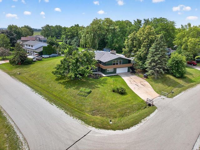 1408 94th AVENUE, Kenosha, WI 53144