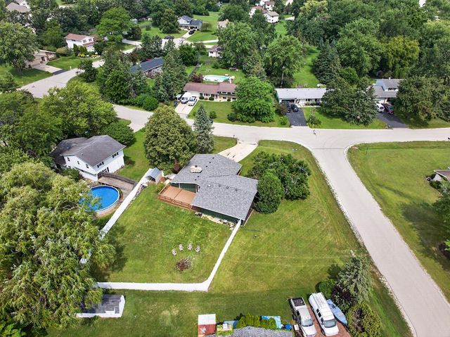 1408 94th AVENUE, Kenosha, WI 53144