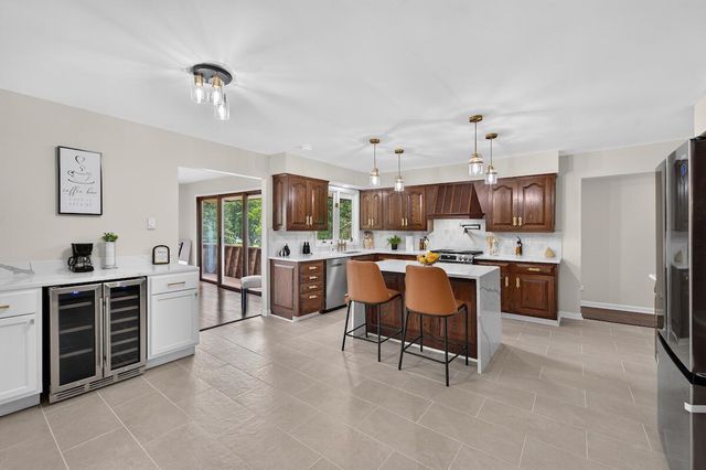 1408 94th AVENUE, Kenosha, WI 53144