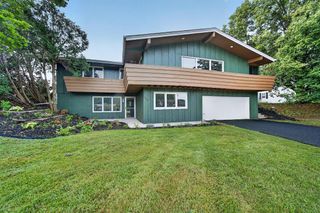 1408 94th AVENUE, Kenosha, WI 53144
