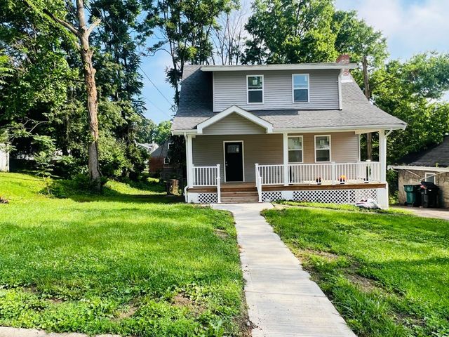 10 Clinton Springs Lane, Cincinnati, OH 45217