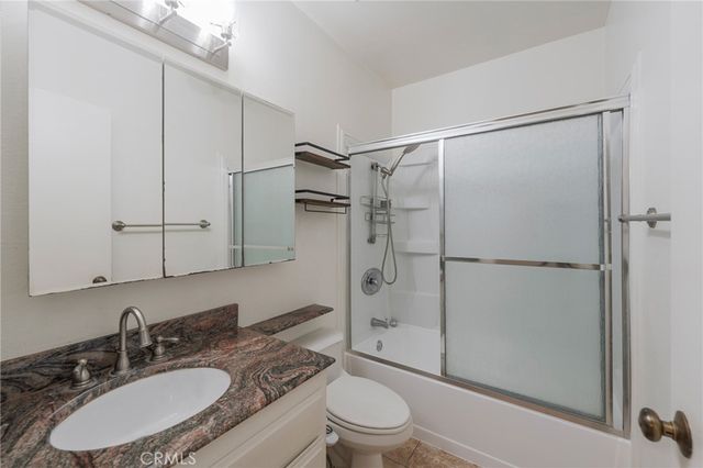2306 Delaware B, Huntington Beach, CA 92648