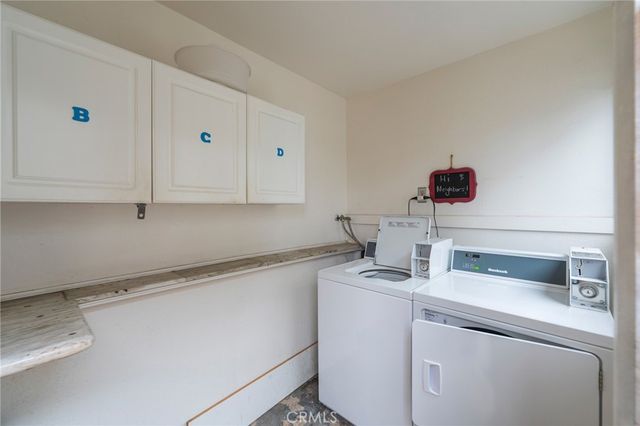 2306 Delaware B, Huntington Beach, CA 92648