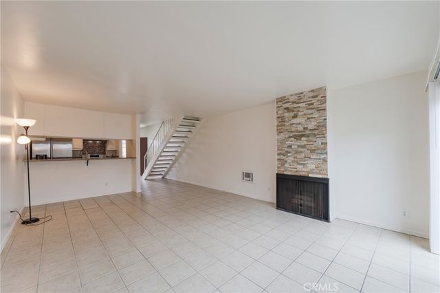 2306 Delaware B, Huntington Beach, CA 92648