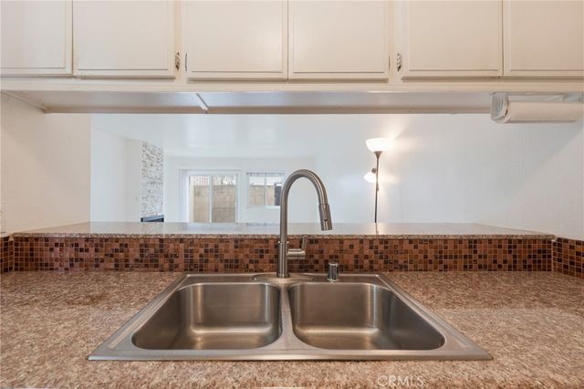 2306 Delaware B, Huntington Beach, CA 92648