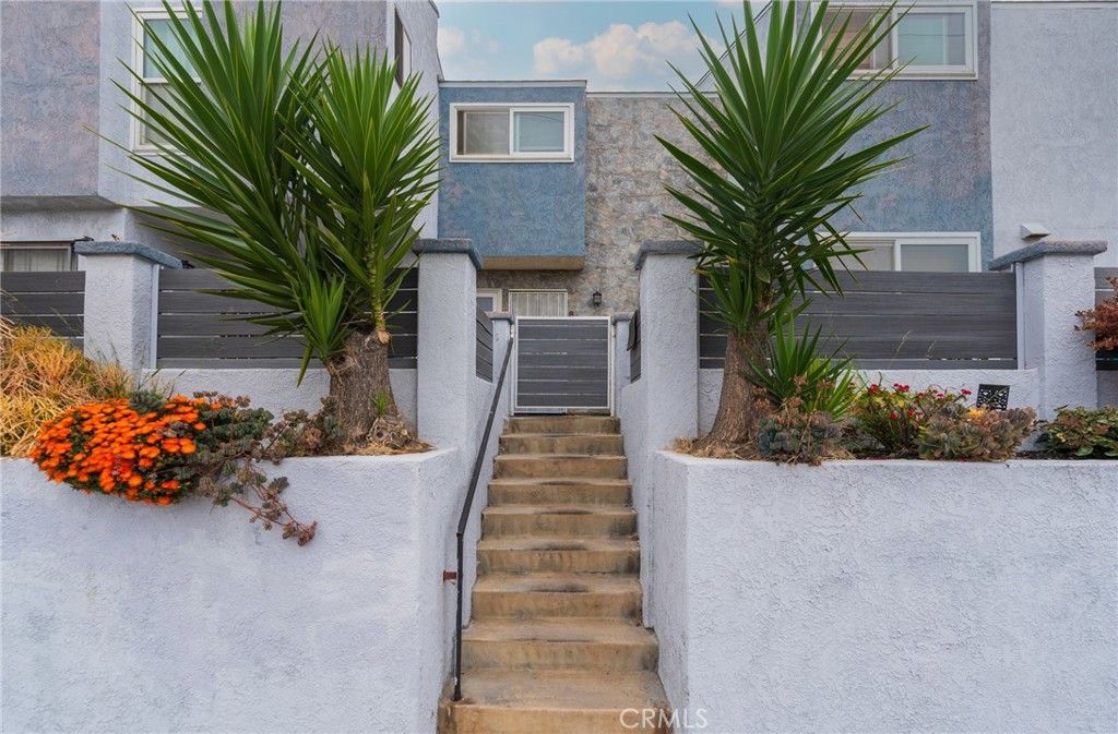 2306 Delaware B, Huntington Beach, CA 92648