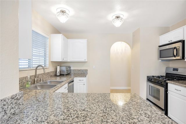 2200 South Fort Apache Road 2223, Las Vegas, NV 89117