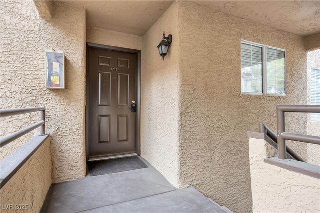 2200 South Fort Apache Road 2223, Las Vegas, NV 89117