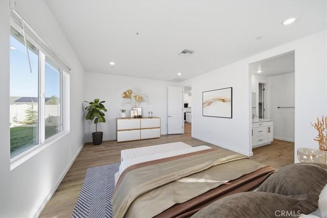 44273 Homestead Street, Lancaster, CA 93535