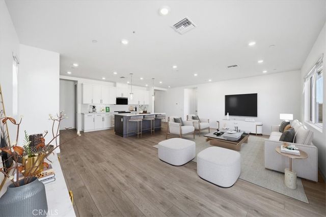 44273 Homestead Street, Lancaster, CA 93535