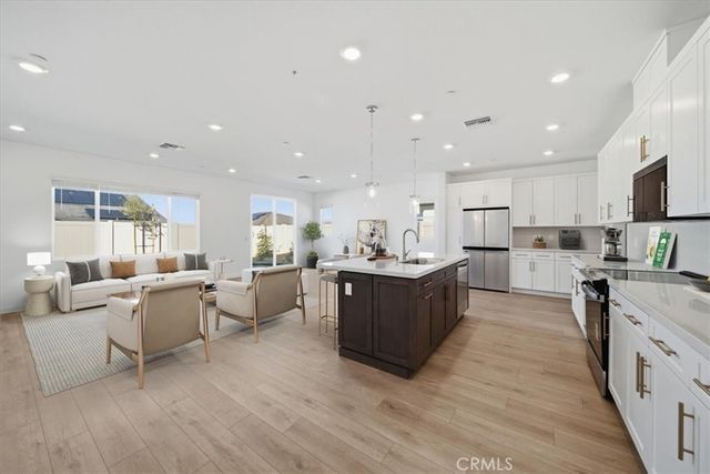 44273 Homestead Street, Lancaster, CA 93535