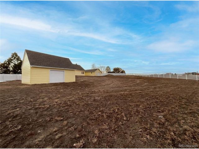 3000 Sundown Dr, Berthoud, CO 80513