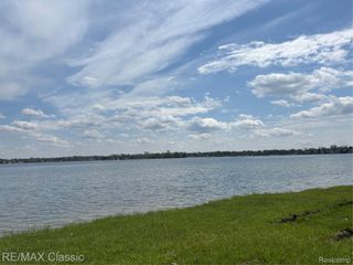 Vacant Main Street, Green Oak Township, MI 48189