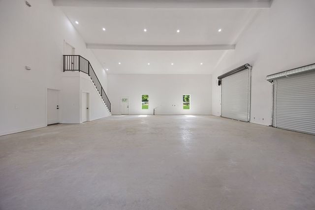 181 County Road 4757, Rhome, TX 76078