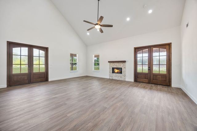 181 County Road 4757, Rhome, TX 76078