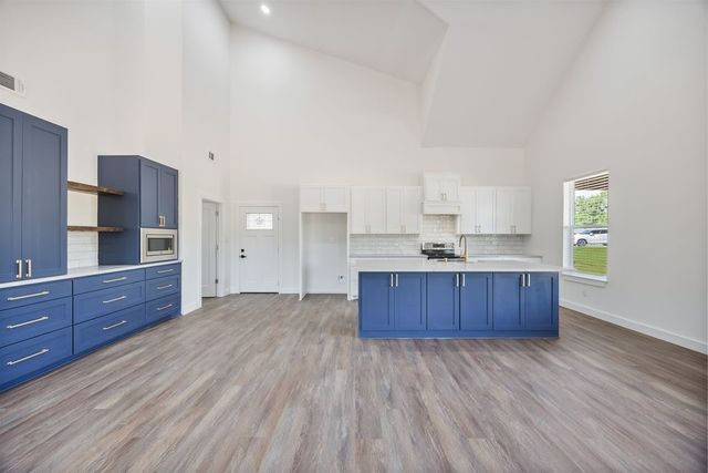 181 County Road 4757, Rhome, TX 76078