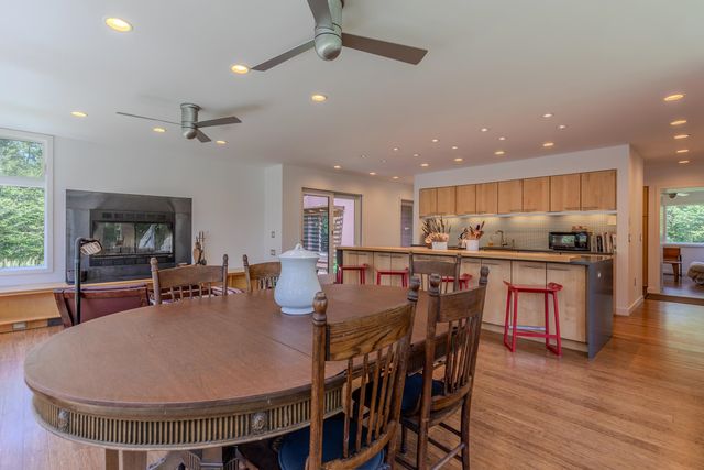 691 Black Bear Road, Jamaica, VT 05343