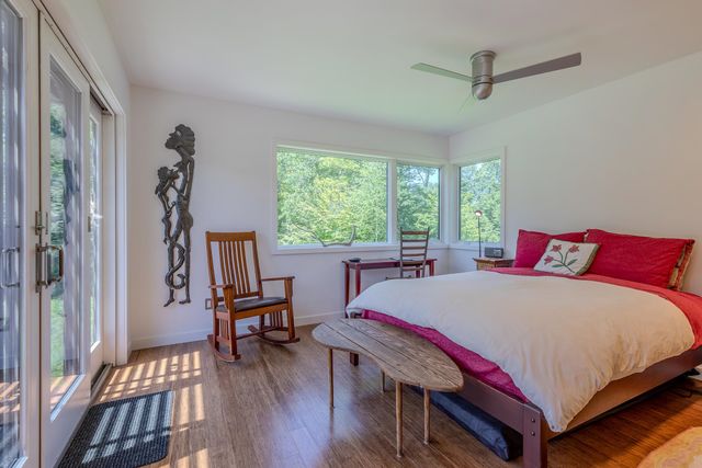 691 Black Bear Road, Jamaica, VT 05343