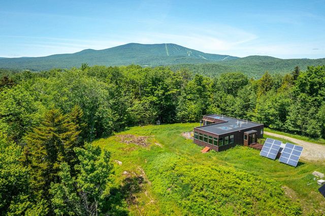 691 Black Bear Road, Jamaica, VT 05343