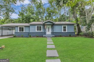 2217 Vicksburg Drive, Savannah, GA 31404