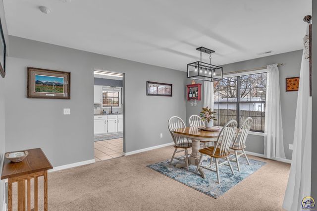 1909 E 25th TER, Lawrence, KS 66046