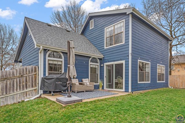 1909 E 25th TER, Lawrence, KS 66046