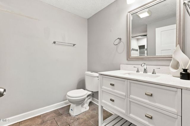 2021 Spruce Street, Fayetteville, NC 28303