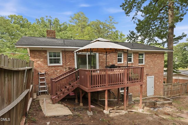 2021 Spruce Street, Fayetteville, NC 28303
