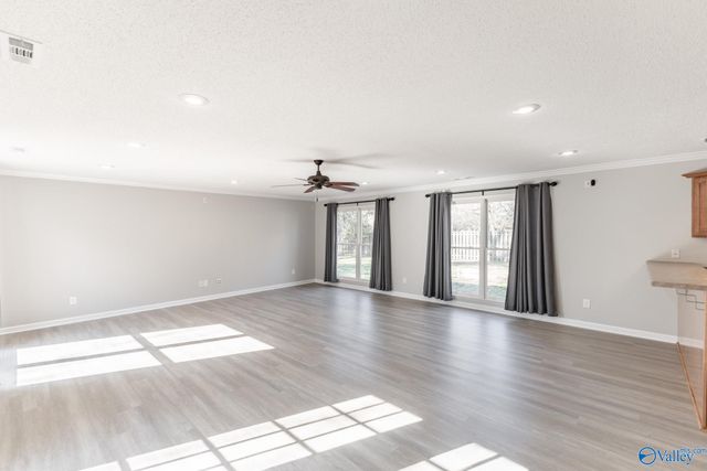 146 Manor House Drive, Huntsville, AL 35811