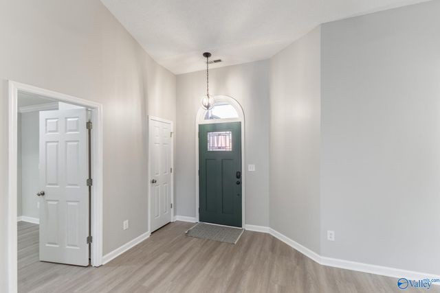 146 Manor House Drive, Huntsville, AL 35811