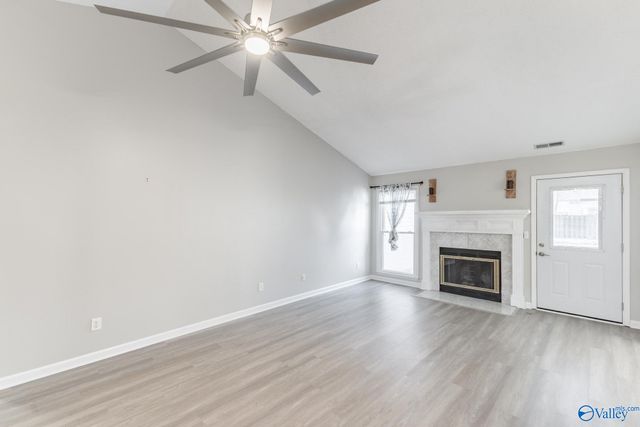 146 Manor House Drive, Huntsville, AL 35811