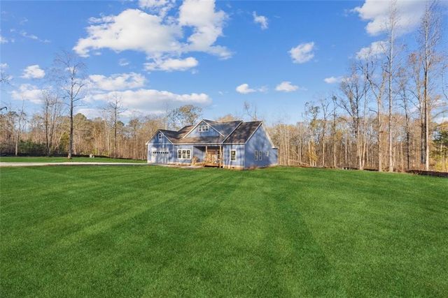 705 SEABOLT Road, Locust Grove, GA 30248