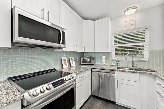 225 116TH AVENUE 225C, Treasure Island, FL 33706