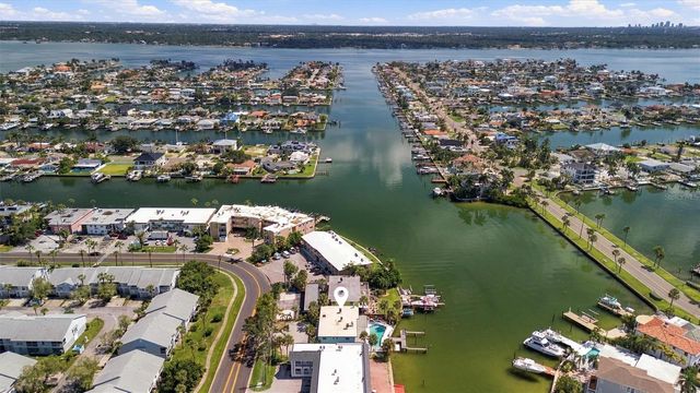 225 116TH AVENUE 225C, Treasure Island, FL 33706