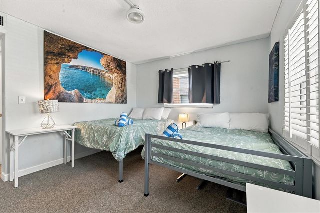 225 116TH AVENUE 225C, Treasure Island, FL 33706