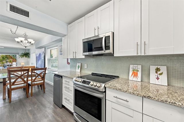 225 116TH AVENUE 225C, Treasure Island, FL 33706